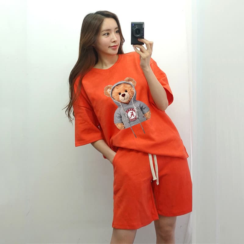 Women's short-sleeved T-shirt stylish and age-reducing fashion casual small fragrance style two-piece suit ins