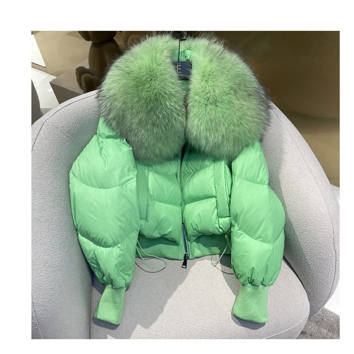 Women's Clothing fashion short down jacket women's high end women's 90 white duck down fox fur collar