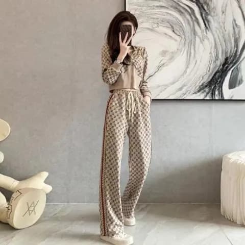 Women's fashion sports suit women's summer fashion short-sleeved sweatshirt wide-leg pants two-piece suit