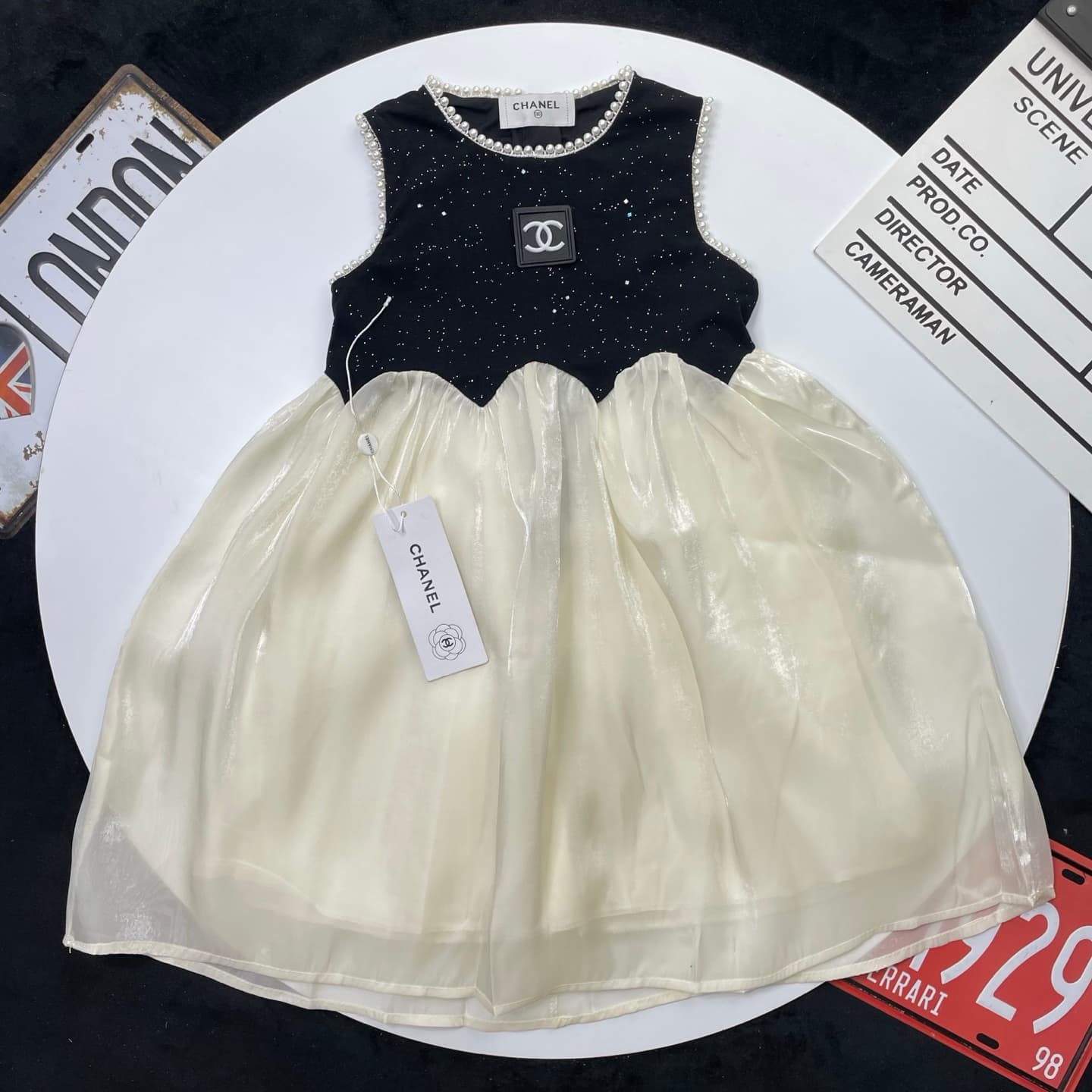Robe d'été tendance pour filles, sans manches, ornée de perles, style princesse, avec gilet et jupe patchwork.