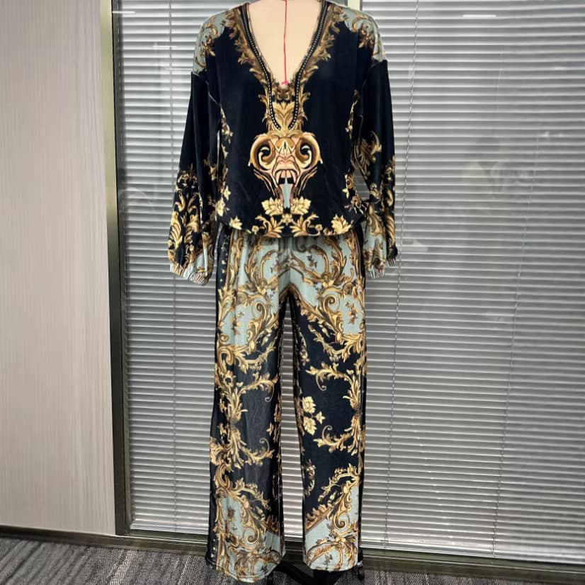 Vintage V-Neck Floral Print Velvet Lounge Set For Women - Spring Vacation Style Two-Piece Outfit (XS-XXL)