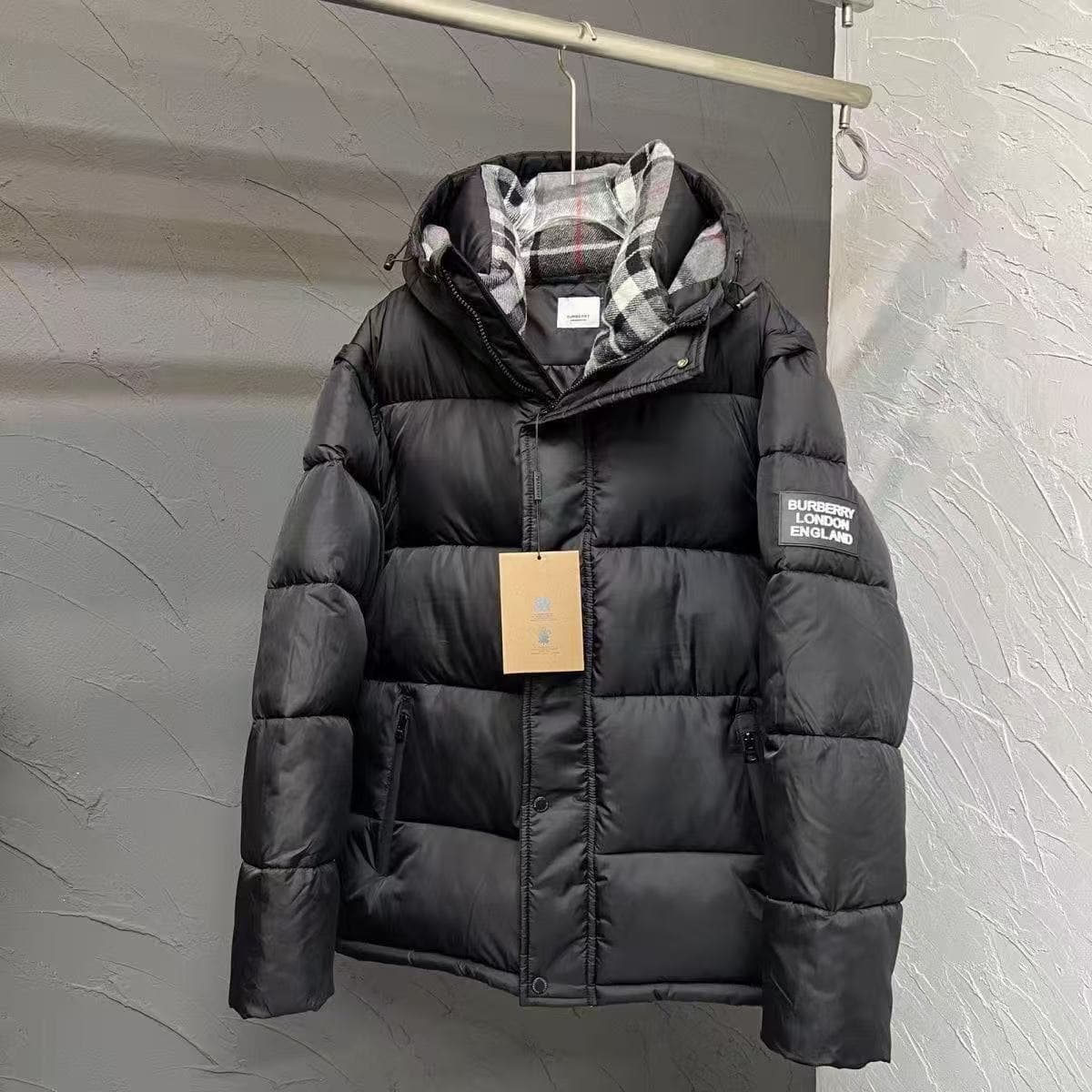 Doudoune chaude à col montant 2023, sweat-shirt à capuche ample et confortable, veste épaisse d'hiver hors saison, idéale pour les couples