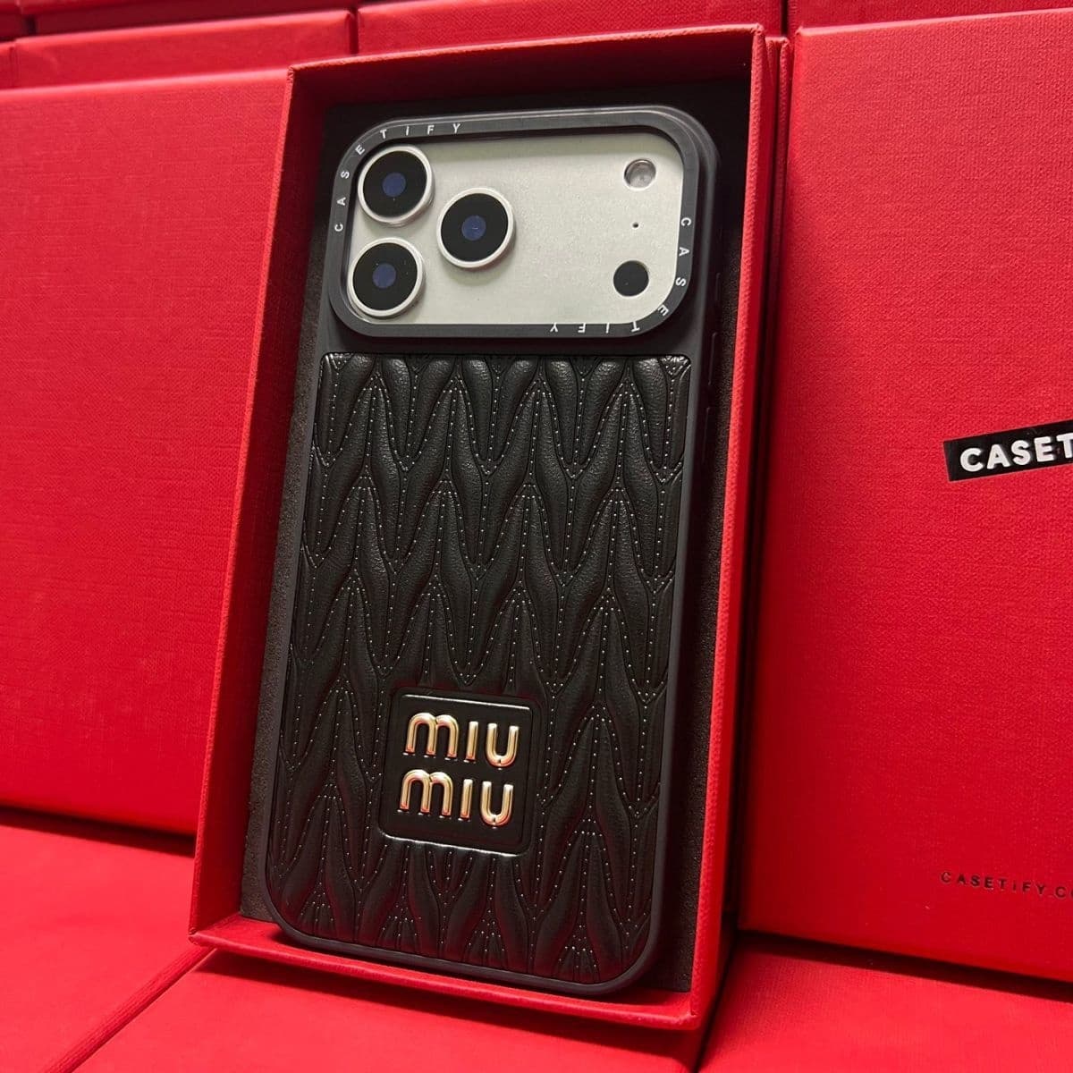 Étui de téléphone en cuir texturé de qualité supérieure pour iPhone 17 Pro Max/16/15/14/13, protection antichoc de luxe