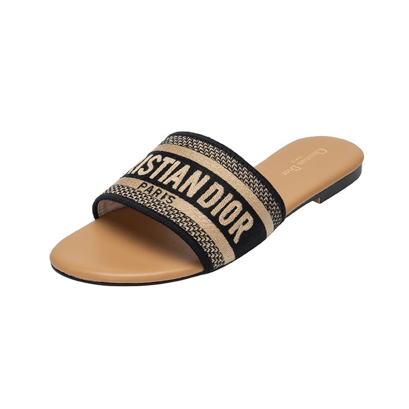 Chaussons confortables 2023, vêtements d'extérieur décontractés, sandales polyvalentes, pantoufles à enfiler à la mode