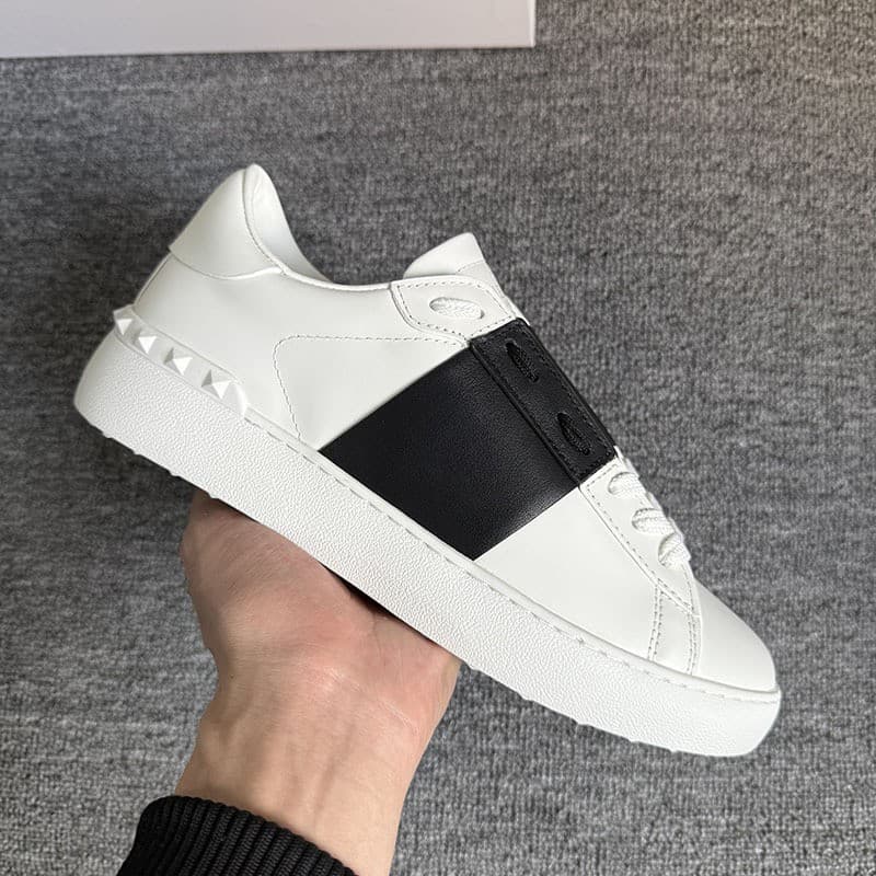 Nouvelles chaussures de sport décontractées à lacets V-Home blanches à semelle épaisse rivetée pour hommes et femmes, polyvalentes, à panneaux