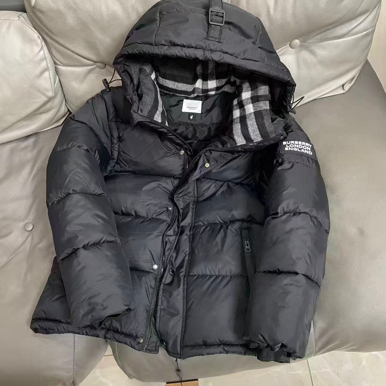 Doudoune chaude à col montant 2023, sweat-shirt à capuche ample et confortable, veste épaisse d'hiver hors saison, idéale pour les couples