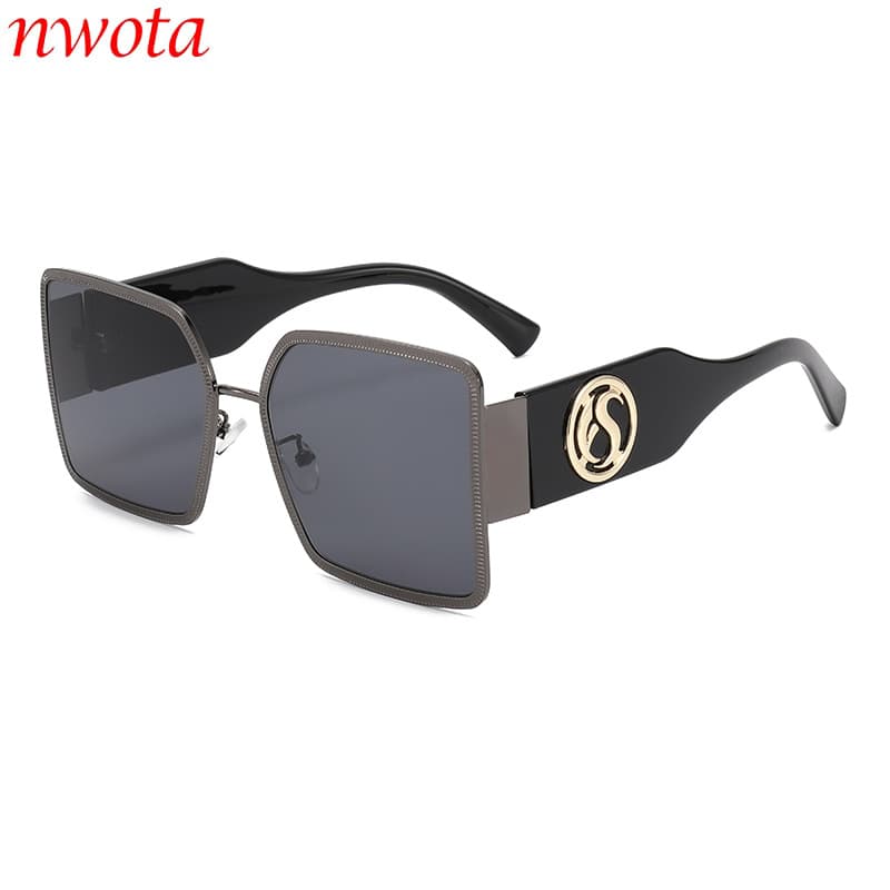 New Metal Wide Leg Sunglasses For Women Big Face Slimming Square Frame Fashion Sunglasses Sun Protection And UV Protection