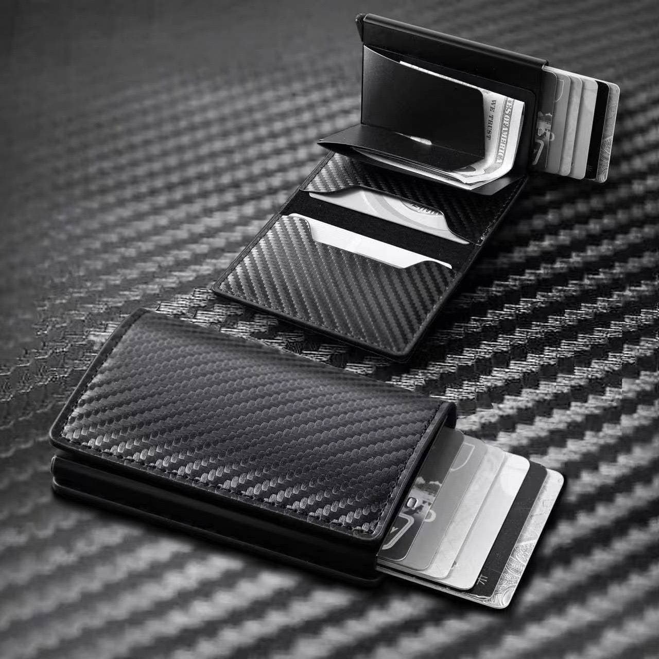 Men's Carbon Fiber Wallet – RFID Blocking Card Holder With Auto-Eject (Slim & Secure)​​