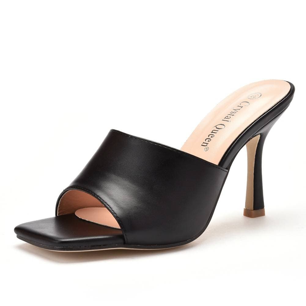Women's New Style Pyramid Hardware Buckle Fashion Slippers Hot Style Women's Sandals Sandals Flat Shoes