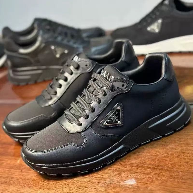 Chaussures de sport P Family en stock, chaussures décontractées à semelle épaisse pour hommes et femmes, style tendance en cuir pour couples, ét