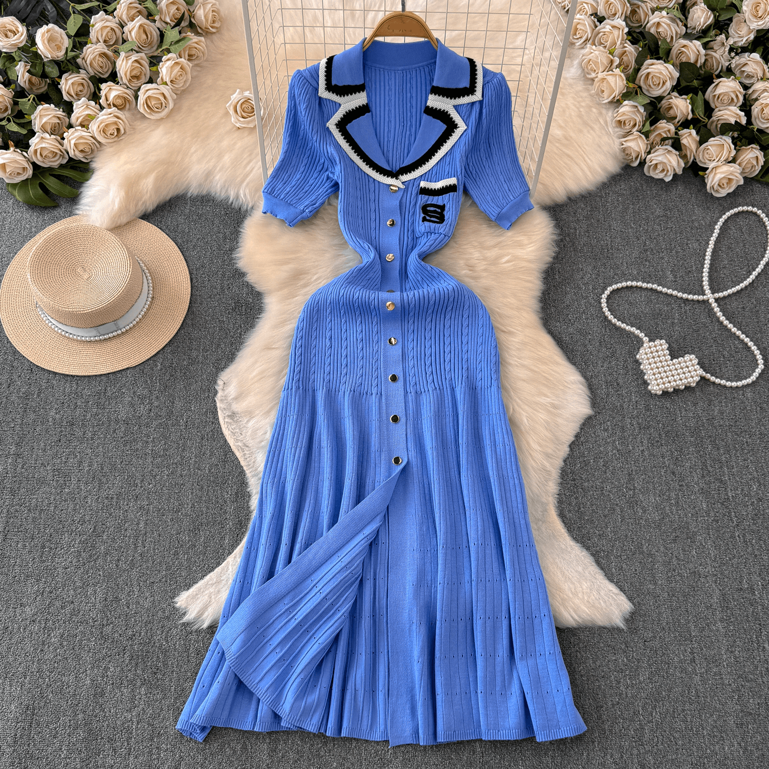 Women's Short-Sleeved Contrast Embroidered Dress Slimming Waist A-Shape Knitted Single-Breasted Fashion Lady Style