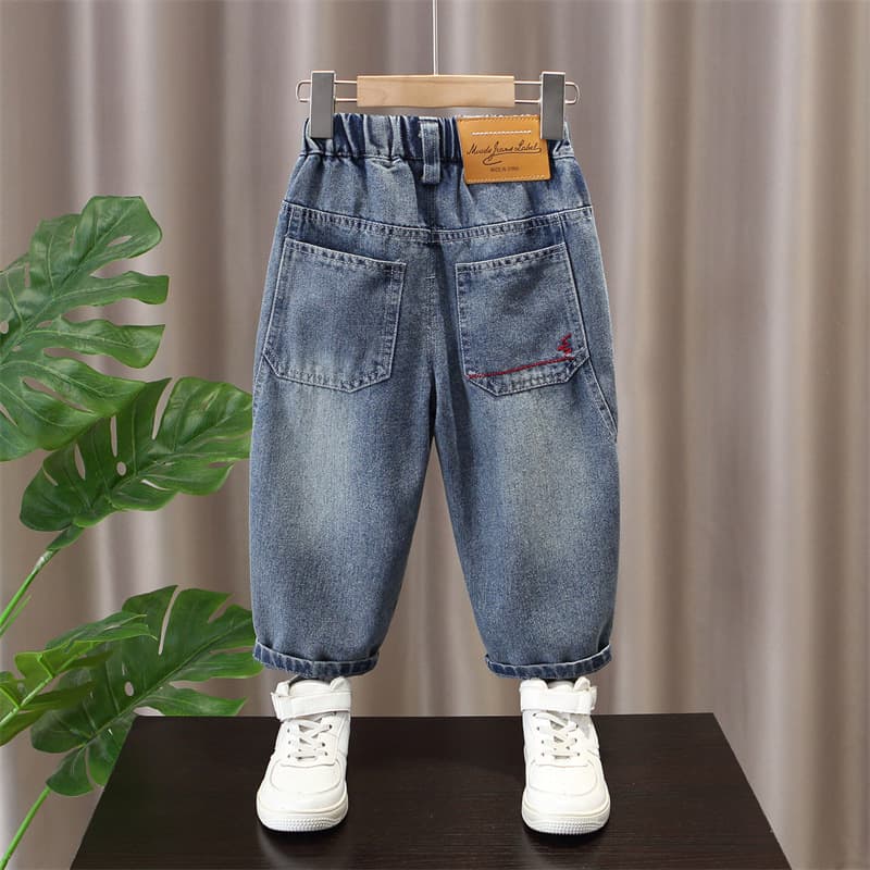 Boys' Embroidered Letter Label Jeans Casual Elastic Waist Long Pants Loose Fit Spring Wear For Kids