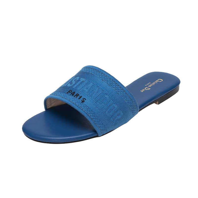 Chaussons confortables 2023, vêtements d'extérieur décontractés, sandales polyvalentes, pantoufles à enfiler à la mode