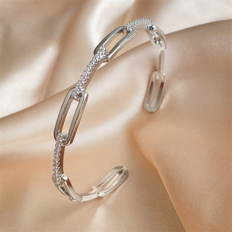 Bracelets & Bangles Inlaid Zircon Bracelet Light Luxury Versatile High End Simple Hand Jewelry Copper Plated Gold Non Fading Bracelet