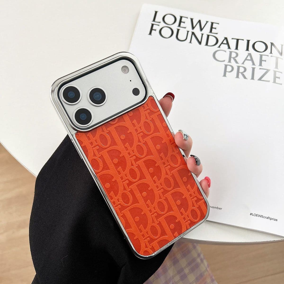 Étui de téléphone portable haut de gamme au design luxueux et discret pour iPhone 17 Pro Max, iPhone 16, 15/14 Pro/13/12/11