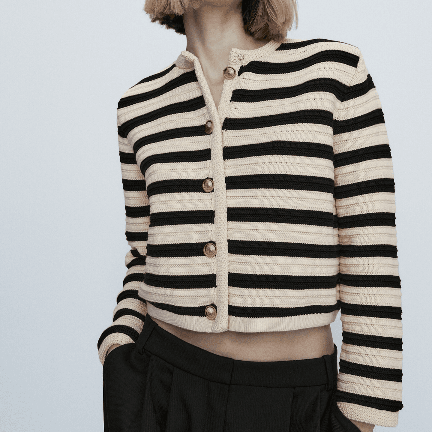 Women's slim-fit version buckle striped small fragrant style knitted cardigan short coat