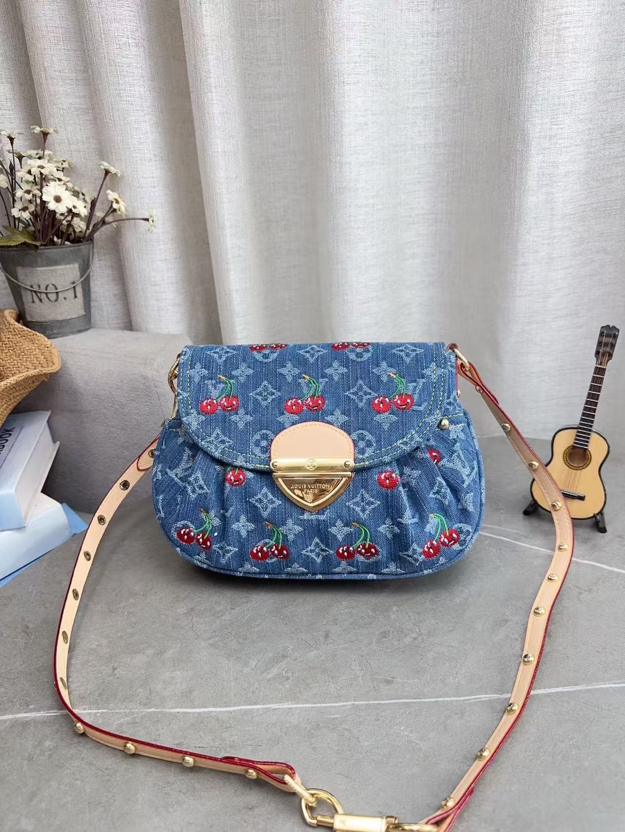 Sac en denim Louis Vuitton classique et tendance, sac décontracté en coquillage, sac bandoulière multifonctionnel, sac à main, sac de luxe minima
