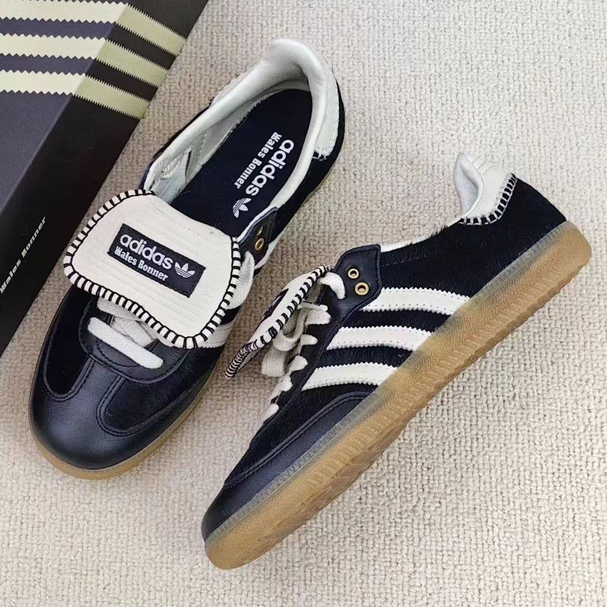 2024 Été Nouveau Pure Original Samba Clover Léopard Imprimé Crin De Cheval Baskets Couple Polyvalent Un Pied Chaussures Décontractées