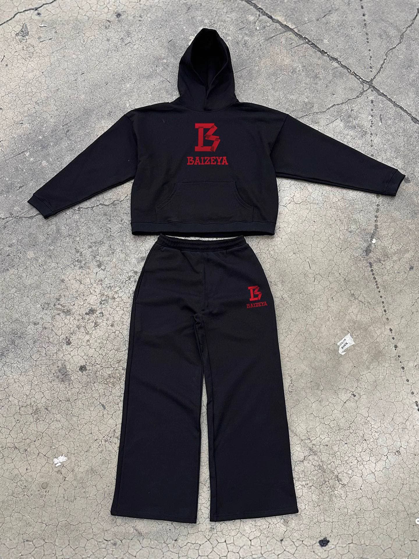 ​Vintage Embroidered Hoodie & Jogger Set - Retro Streetwear Unisex Casual Outfit For Men & Women​