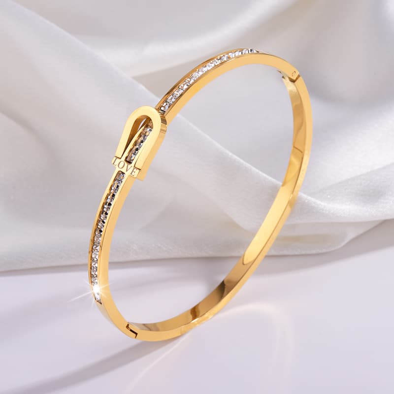 Unisex stainless steel bracelets niche light luxury diamond studded versatile bracelets vacuum plating no fading high end fashion jewelry