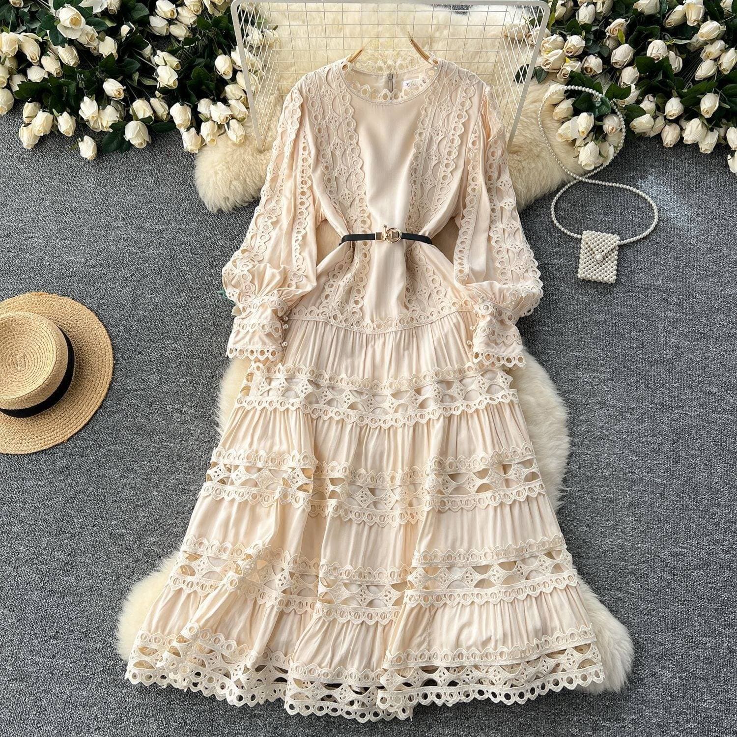 Women’s Clothing High end elegant dress new style palace style retro heavy hollow lace splicing French dress