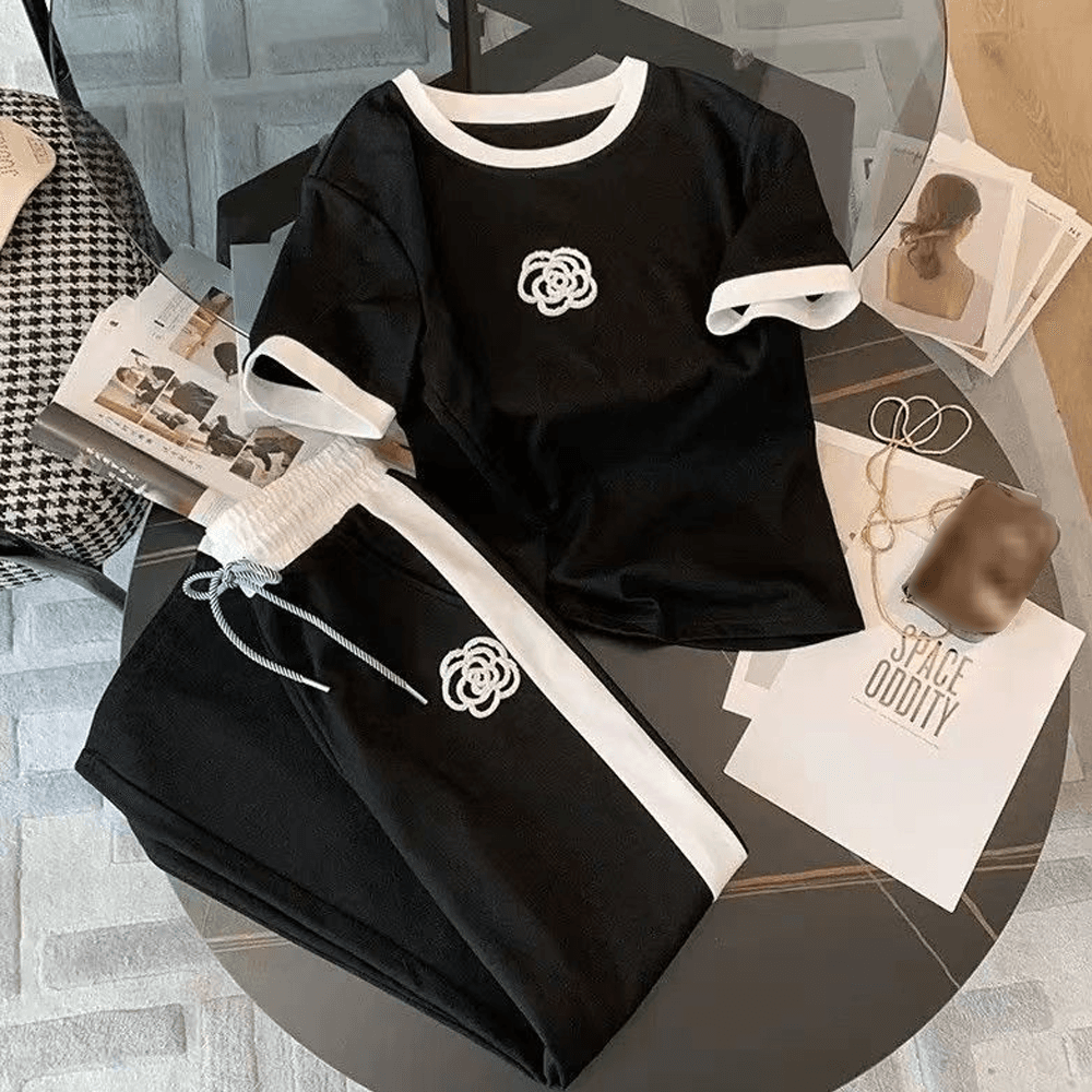 Women's Sports And Leisure Color-blocked Long-sleeved Round Neck Tops, Fashionable Age-reducing Style, Knitted Wide-leg Pants, Two-piece Suit