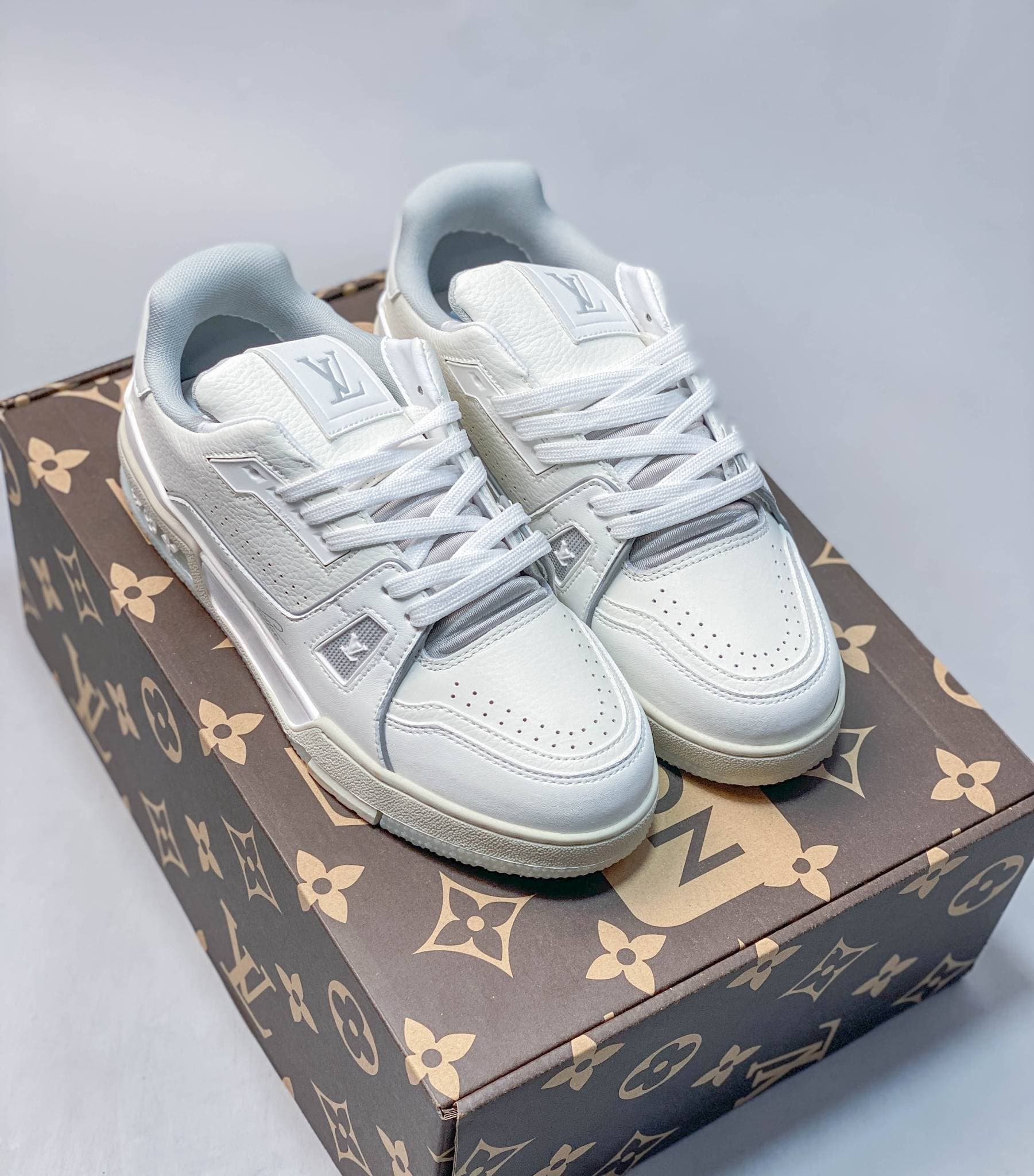 Chaussures de skate en cuir Louis Vuitton Remarque Low 2026 - Baskets streetwear de luxe haut de gamme, unisexes, semelle en caoutchouc antidérapant