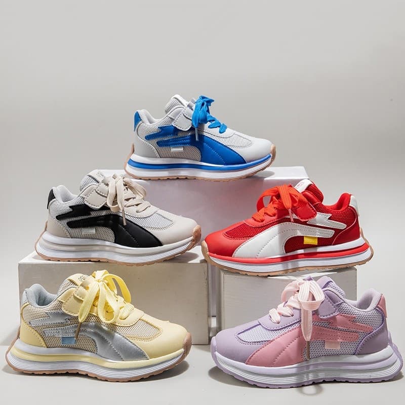 Fashionable Children's Sports Shoes Versatile And Stylish Sneakers For Boys And Girls Outdoor Running Shoes Spring New Styles