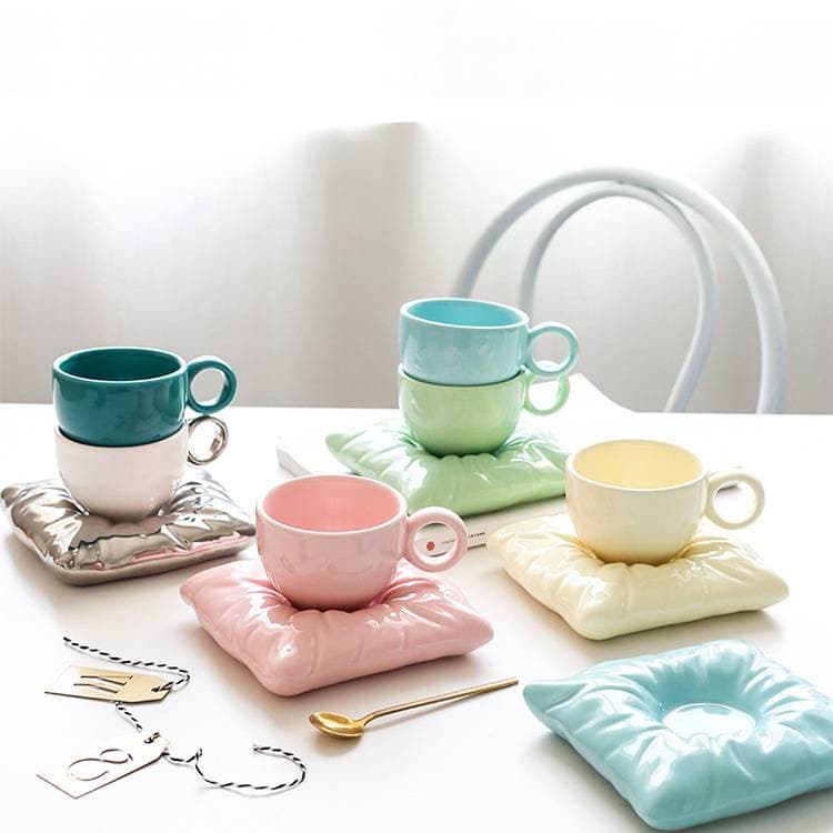 Princess Cup Exquisite Ceramic Pillow Bag Coffee Cup Mug Set
