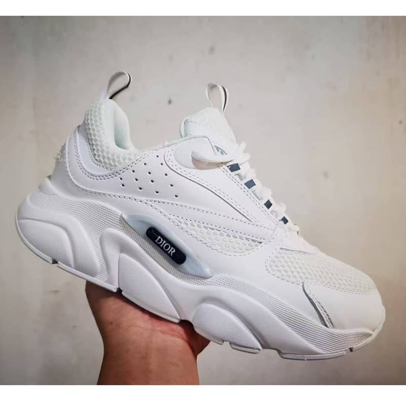 Chaussures de sport et de course à lacets colorées pour couple, modèle haut de gamme D Home B22, quatre saisons, 2025