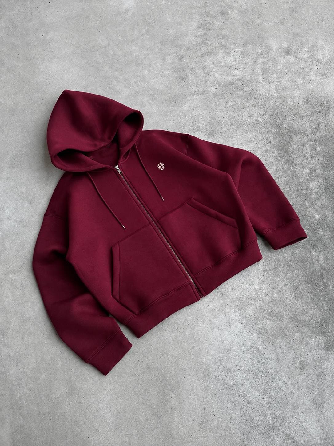Sweat à capuche unisexe tendance Y2K, style streetwear 2026, disponible en noir, bordeaux, bleu roi, gris, rose et multicolore