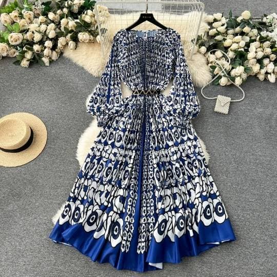Women's Clothing 2024 new women's dress with oversized skirt printed pleated waist and tie up for holiday leisure long skirt