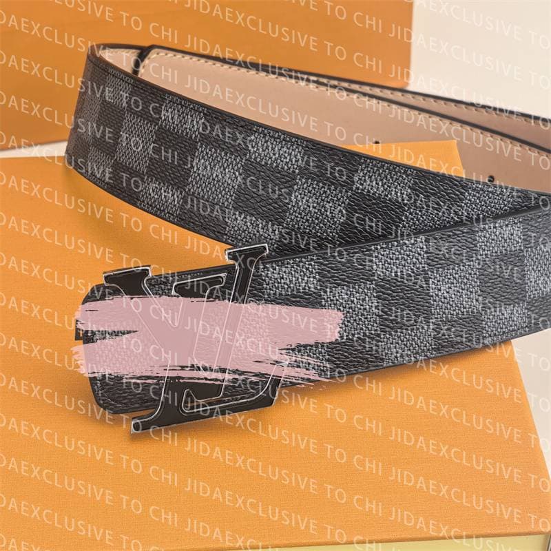 Ceintures de haute qualité Ceintures de luxe légères Tendance Mode Affaires Ceintures pour hommes et femmes