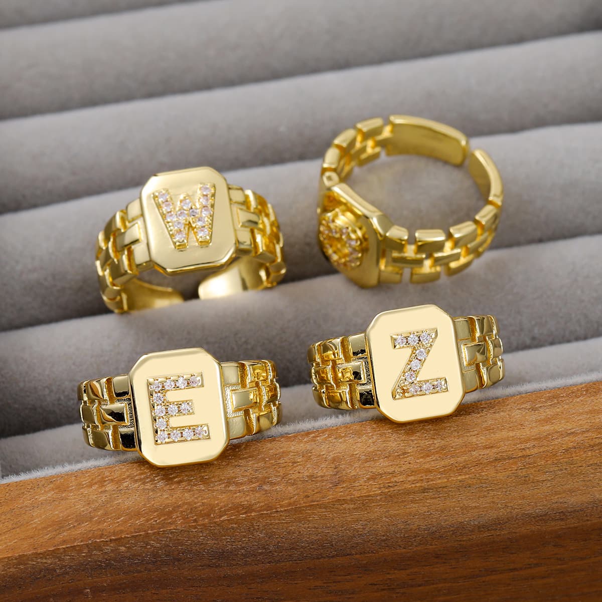 Hip-hop Punk Rock Personality Street Fashion Men Women Zircon 26 English Letter Ring Micro-set Strap Personality Retro Openable Ring Jewelry