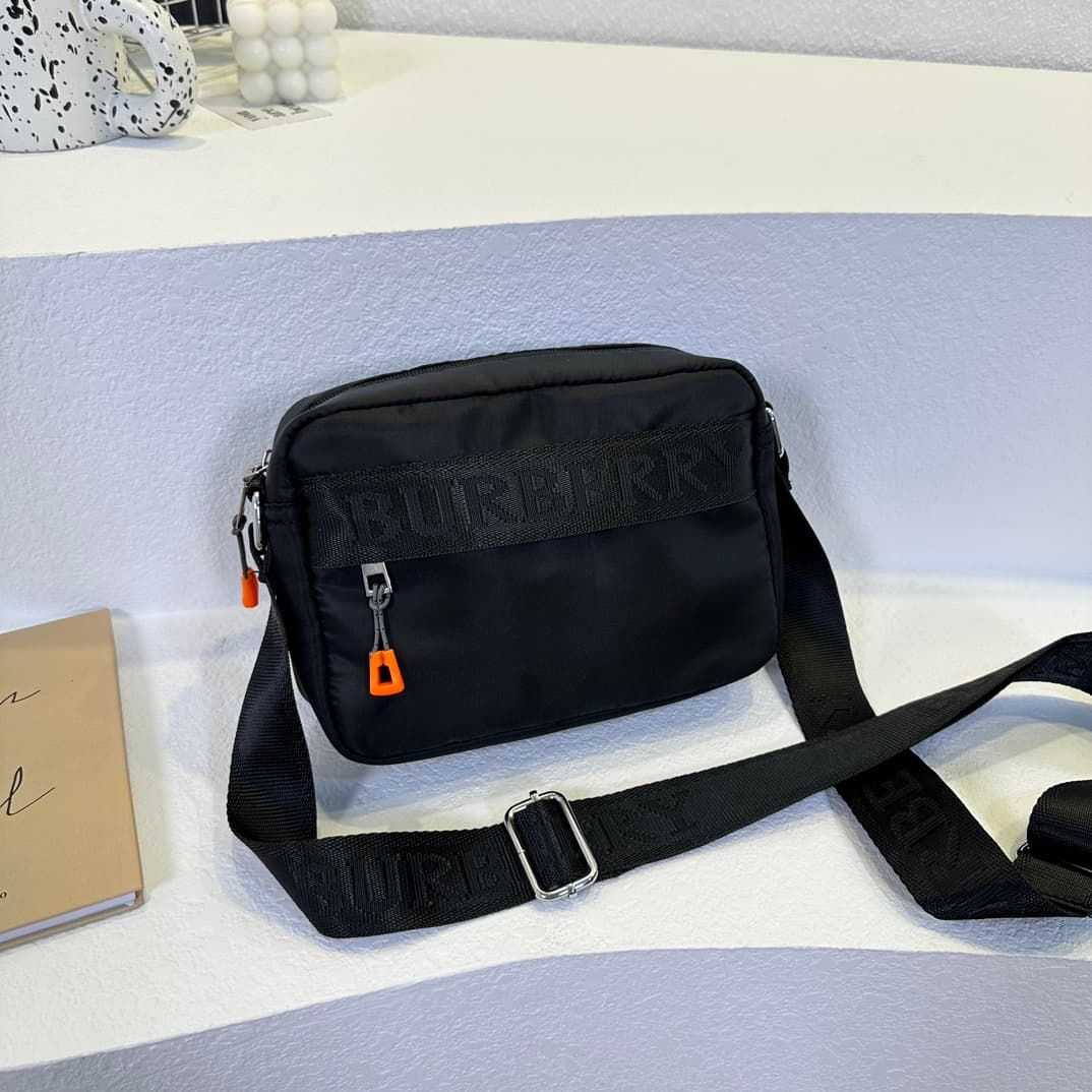 Sac bandoulière vintage classique haut de gamme et de haute qualité, tendance pour hommes et femmes.