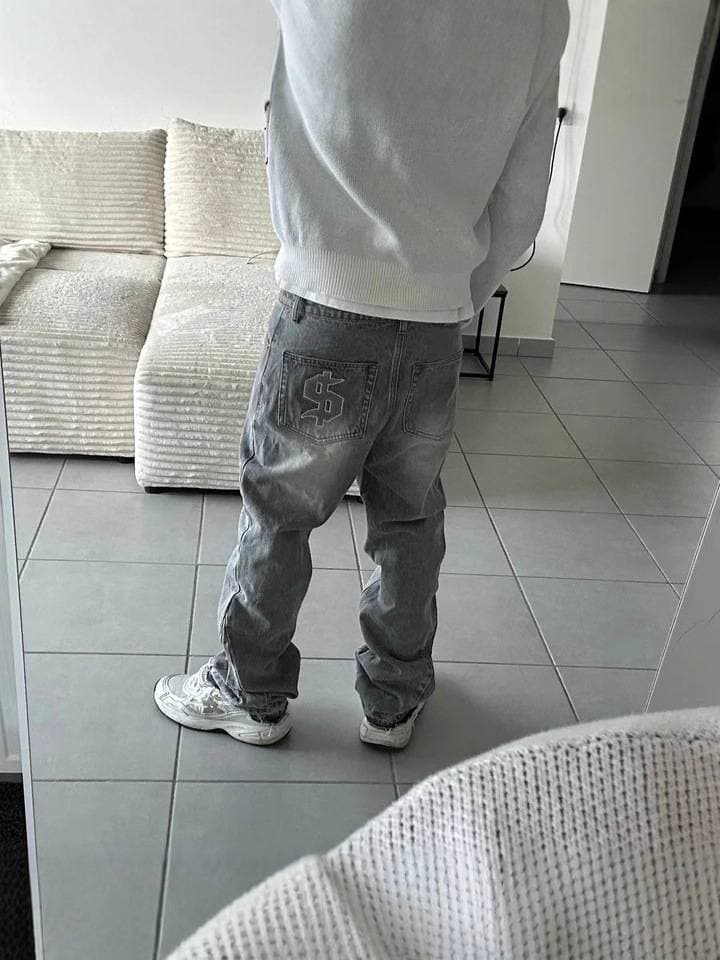 Men's Grey Embroidered Crewneck Sweater High Street Jacquard Knitwear Casual Fashion Top Loose Fit For Autumn Winter