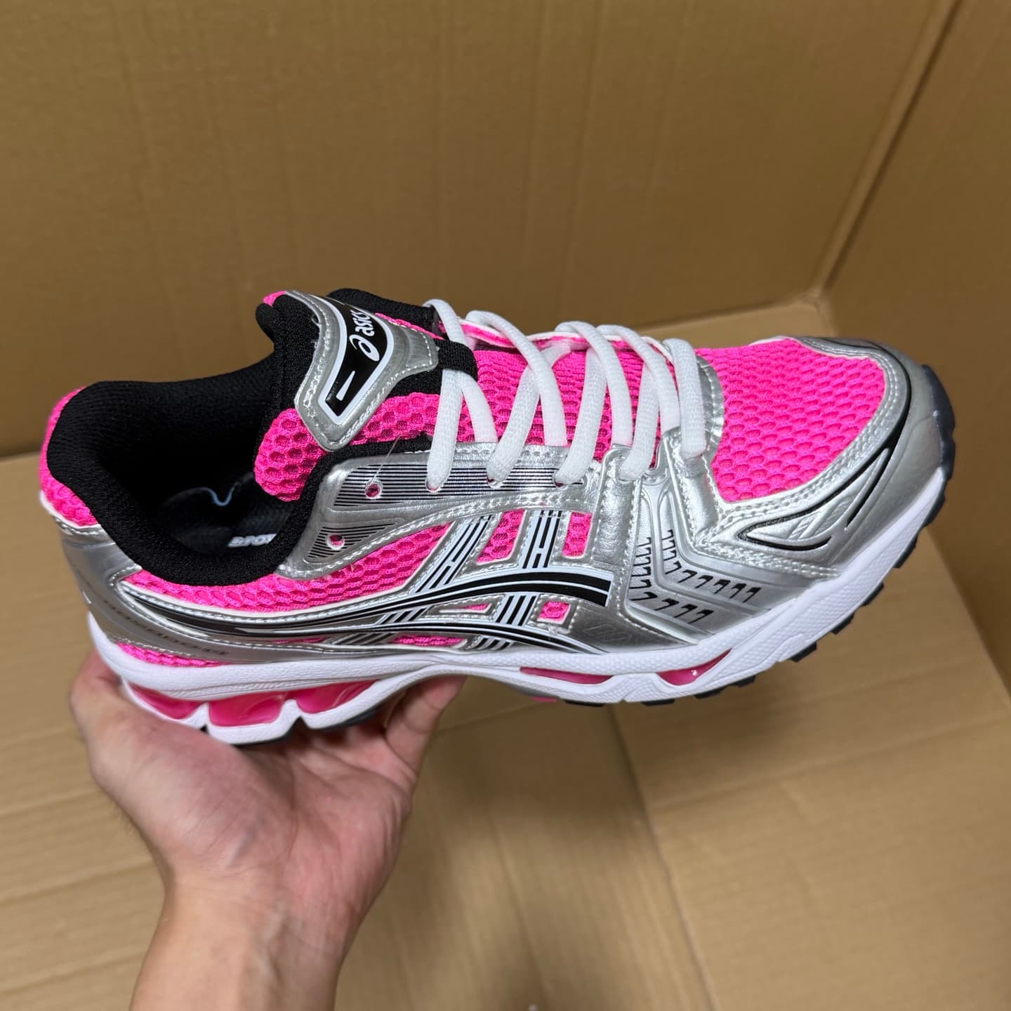 Chaussures de course Arthur Gel-Kayano 14 pour femme, originales et décontractées, idéales pour le sport, le trail et l'extérieur.