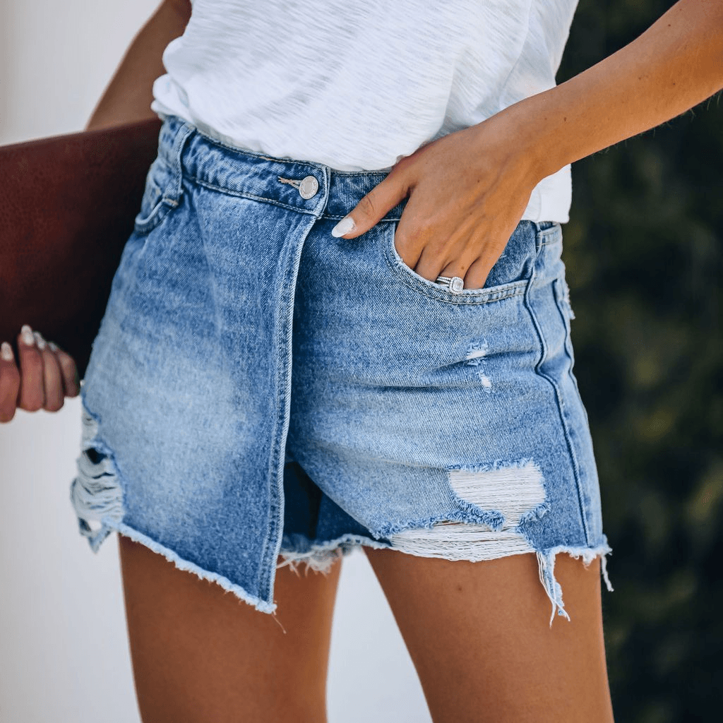 Women's Fashion Ripped Wash Short Jeans