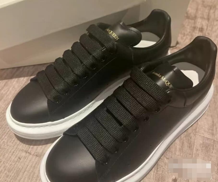 Alexander Mcqueen Printemps Et Été Nouvelle Tendance De La Mode Unisexe Blanc Noir Chaussures Semelle Épaisse Chaussures De Sport Décontractées