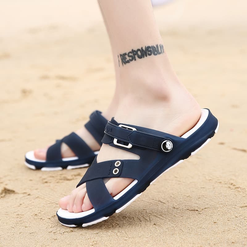 Men’s Shoes Lightweight Breathable Non Slip Sandals For Outdoor Seaside Travel Beach Shoes For Summer Large Size Couples Two Way Slippers