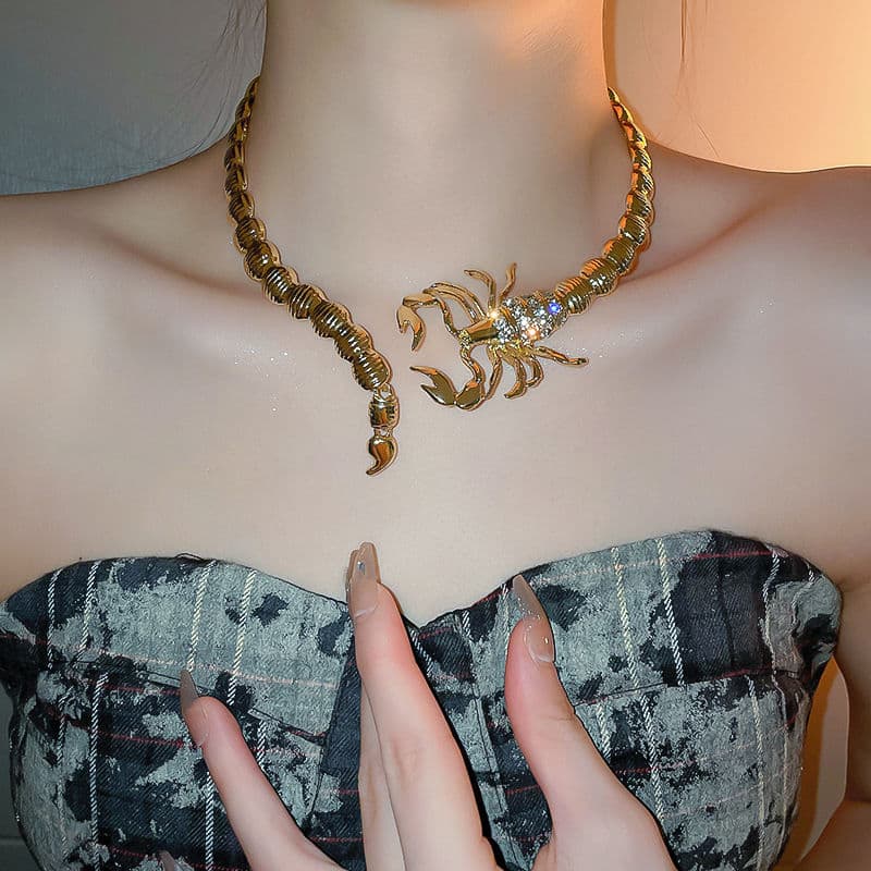 Exaggerated Diamond Open Personalized Choker Animal Scorpion Design Collar Chain Small Spicy Girl Necklace