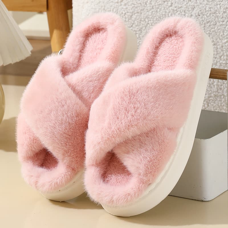 Pantoufles chics à brides croisées en fourrure pour femmes - Chaussons d'intérieur à plateforme en mousse à mémoire de forme ultra-douce pour u