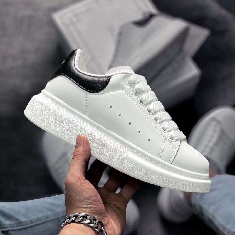 Chaussures pour hommes M CQueen noires, baskets compensées, chaussures blanches pour couples, chaussures décontractées, respirantes et polyvalente