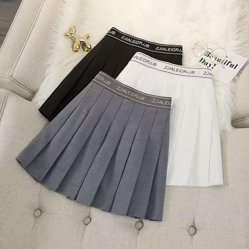 Women's Clothing Gray pleated skirt women's elastic waist a line skirt high waist slim and stylish jk short skirt