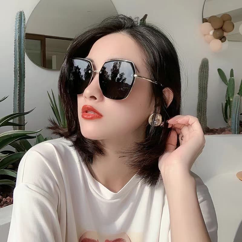 Women's Glasses metal sunglasses men's sun visor sunglasses anti ultraviolet sunglasses women's trendy style