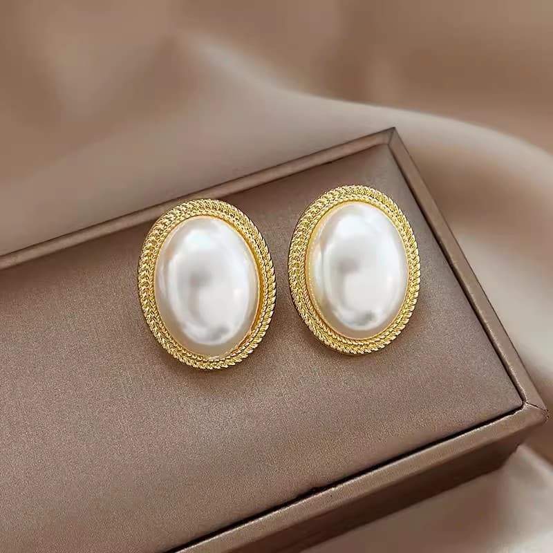 Women's earrings baroque pearl earrings for girls, high-end, light luxury earrings, internet celebrity temperament, atmospheric earrings, earrings