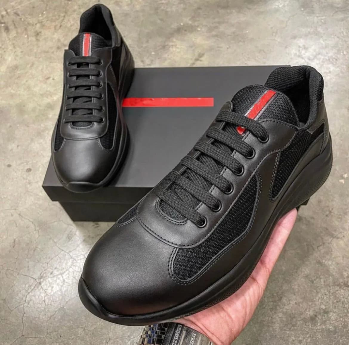 Chaussures basses en cuir style décontracté pour la maison, style America Cup Black Box P, bout rond, polyvalentes