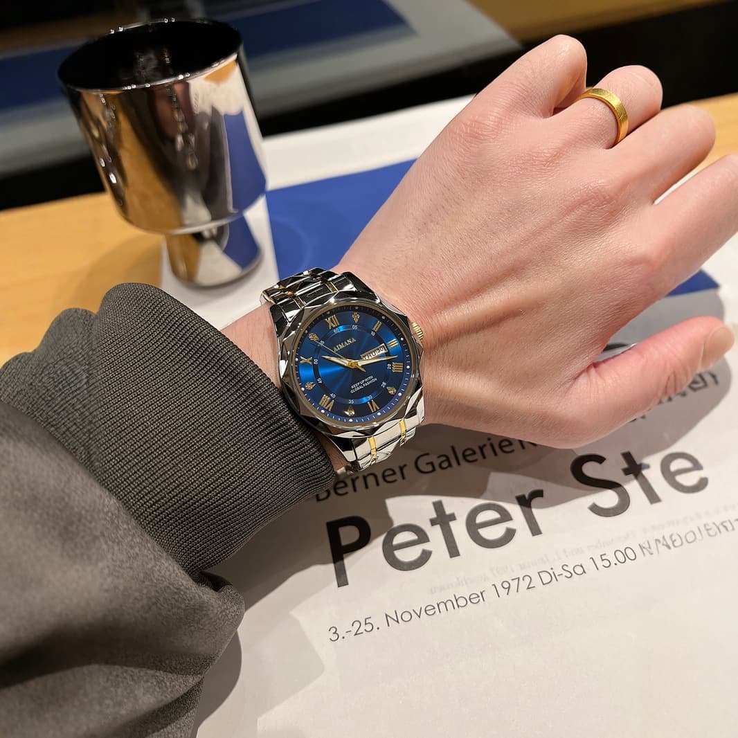 Smart Watches Swiss New Men's Watch Fully Automatic Waterproof Casual High End Business Double Calendar Watch Men's Luminous Watch