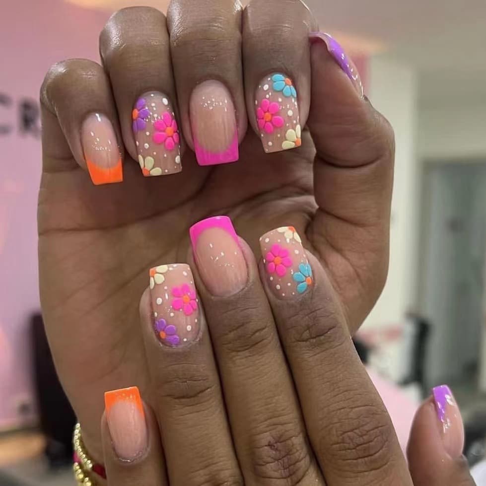 Short bright face early spring colorful flower nails foreign trade wear nail beauty nail piece nail sticker 24 pieces