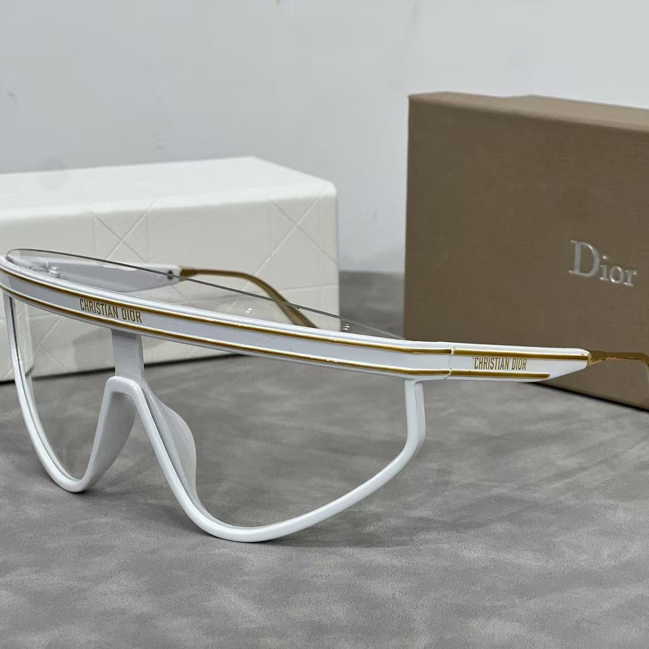 Lunettes de soleil tendance à grande monture pour femmes, style américain, coupe-vent, une pièce